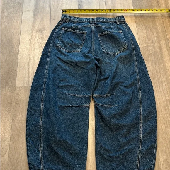 Free People We The Free Good Luck Mid Rise Wide Leg Barrel Jeans - Picture 9 of 12